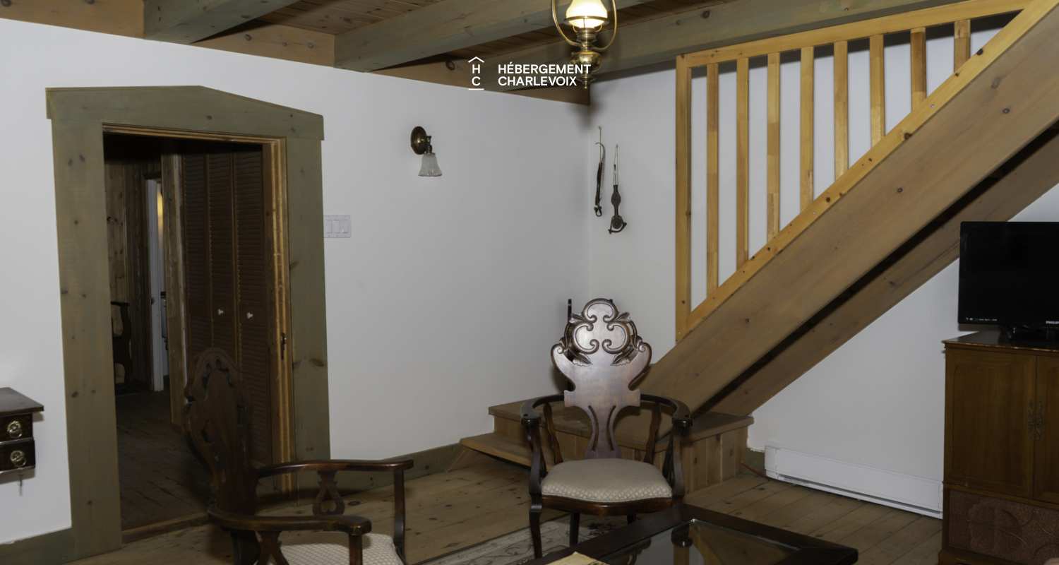 Le 142 - Maison au charme d'antan au centre-ville de Baie-Saint-Paul